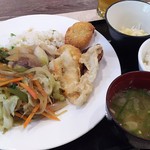 Yu - 1710_Yu-裕-_Breakfast Buffet@120,000Rp