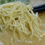 みちくさらーめん ケンタロウ - 「みちくさラーメン」ストレートな細麺