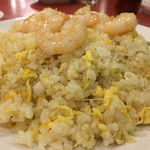 大三元酒家 - 蝦仁は軽く素揚げされ、トッピングです