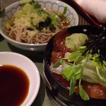 Nabeya Iemon - 1710_Nabeya Iemon-鍋や 伊右衛門-_本日のスペシャルランチメ＠66,000Rp 鮪漬け丼、冷やしたぬきそば、鶏から揚げ、ポテトサラダ、千枚漬け、アイスクリーム、お茶(マグロボリューミー)