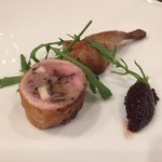 Zoe - ウズラにウズラと栗の詰め物