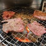 炭火焼肉 キョロちゃん - 