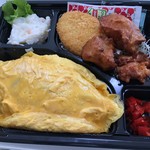 Shikontei - (料理)オムライス＆から揚げ・コロッケ