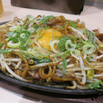 ooitameibutsuhidayakisobamaruki - 生卵焼きそば 740円