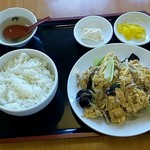 餃子苑 富丘の里 - 「豚肉ときくらげと卵の炒め定食」750円