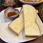 ジャム cafe 可鈴 - 今日はパンでいただきました。