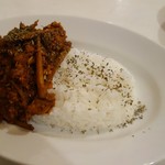 バブーシュカカリーアンドカフェ - ごぼうドライカレー