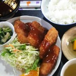 和風喫茶 国分寺 - サービスランチ800円   一口豚カツ