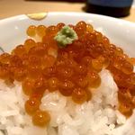 壱 - イクラ丼