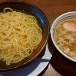 ら麺のりダー - 2017.10 つけ麺(あつ盛)　750円→ハピパ100円引きの650円
