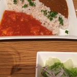 KINOKUNIYA vino kitchen - カレー＆サラダで1050円って・・・高過ぎ