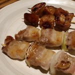 御歌囃子 - 豚バラと、にんにくの甘辛煮。にんにく、旨し！