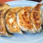 丸吉飯店 - 餃子 ４５０円(税込)(2017年10月5日撮影)