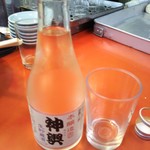 丸吉飯店 - 日本酒 ７５０円(税込)(2017年10月5日撮影)