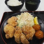 鶏三和 - 唐揚げ定食