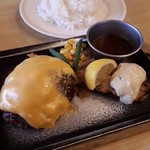 ジョイフル - チーズハンバーグ & タルタル レモン チキン