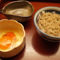 木山 - じゃこ鰹卵かけご飯