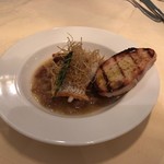 真鯛のソテー ポルチーニ茸と栗のズッパ