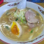 ラーメン家 三八 - 野菜ラーメン　みそ　青森シャモロックｽｰﾌﾟ　600円絶品！