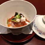 肥後橋 やま本 - かますの昆布締め いくらの温かいお寿司