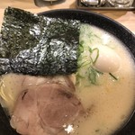 熟成とんこつラーメン専門 一番軒 - 