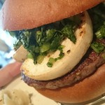 ICON - 期間限定カブバーガー￥1450