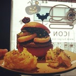 ICON - 期間限定カブバーガー￥1450