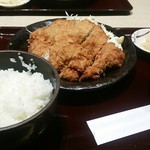 楽市 - ジャンボチキンカツ定食