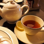 ロウリーズ・ザ・プライムリブ - 