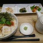 Gu - 柔らか餅と小海老のかき揚げ