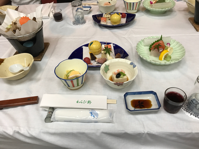 旅館わらび野 name=