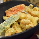 小えびと野菜天ぷら（小えび天ざる）