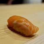 鮨処 つく田 - トキシラズのヅケ