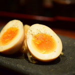 燻製居酒屋　くゆり - 燻製たまご【おつかれセット・A＠税込1,000円】