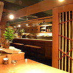 花野亭 - テーブル席から