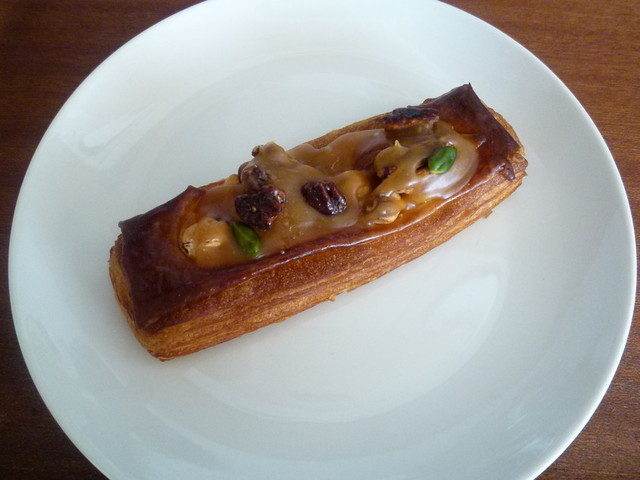 eS Boulangerie, Sanda, Japan