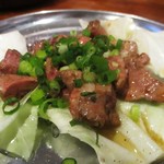 市場屋台 ええかげん - 炙りレバー 380円：毎日 朝引きされた 鶏レバーが美味しい。　　　　　　2017.10.15