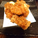 魚酔庭 - 鶏の香草揚げ。カラリ＆ジューシー