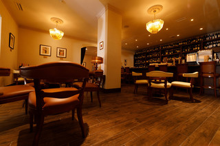 Arpeggio - BAR「バーガンディー」