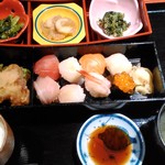 Yamano Saru - 寿司２段重
