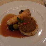 ホテルオークラ京都 - オリーブ入り鱸の香草焼き、エスカルゴとラングスティーヌ茸詰め