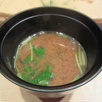 銀座 鮨 かねさか 本店 - お味噌汁（シジミ＆三つ葉）