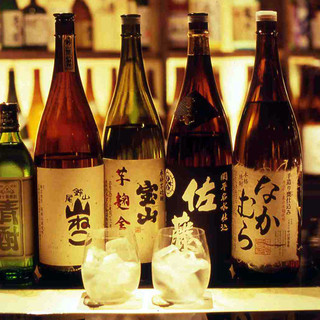 We have a wide selection of local sake, Japanese sake, and shochu that go well with Kyushu cuisine◎