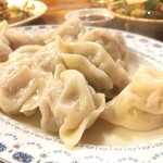 龍門客棧餃子館 - 豚肉水餃子