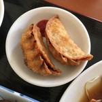 中華料理 萬盛 - 揚げ餃子