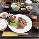 Kafeto Mato - ランチ（肉と魚）