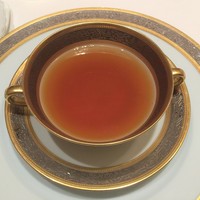 銀座 レカン - ビーフコンソメ、温製