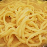 門真商店 - 四之宮の麺はかなり柔らかめで提供されました。