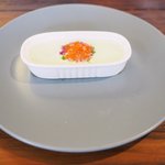 L'Octave Hayato KOBAYASHI - ランチコース 5598円 の信州サーモンのタルタル、スモーククリーム、イクラ、花