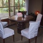 亀の井別荘 - ロビーの一角